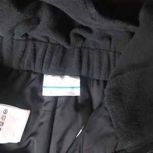 Boys winter over all size extra small.black color.Columbia brand .